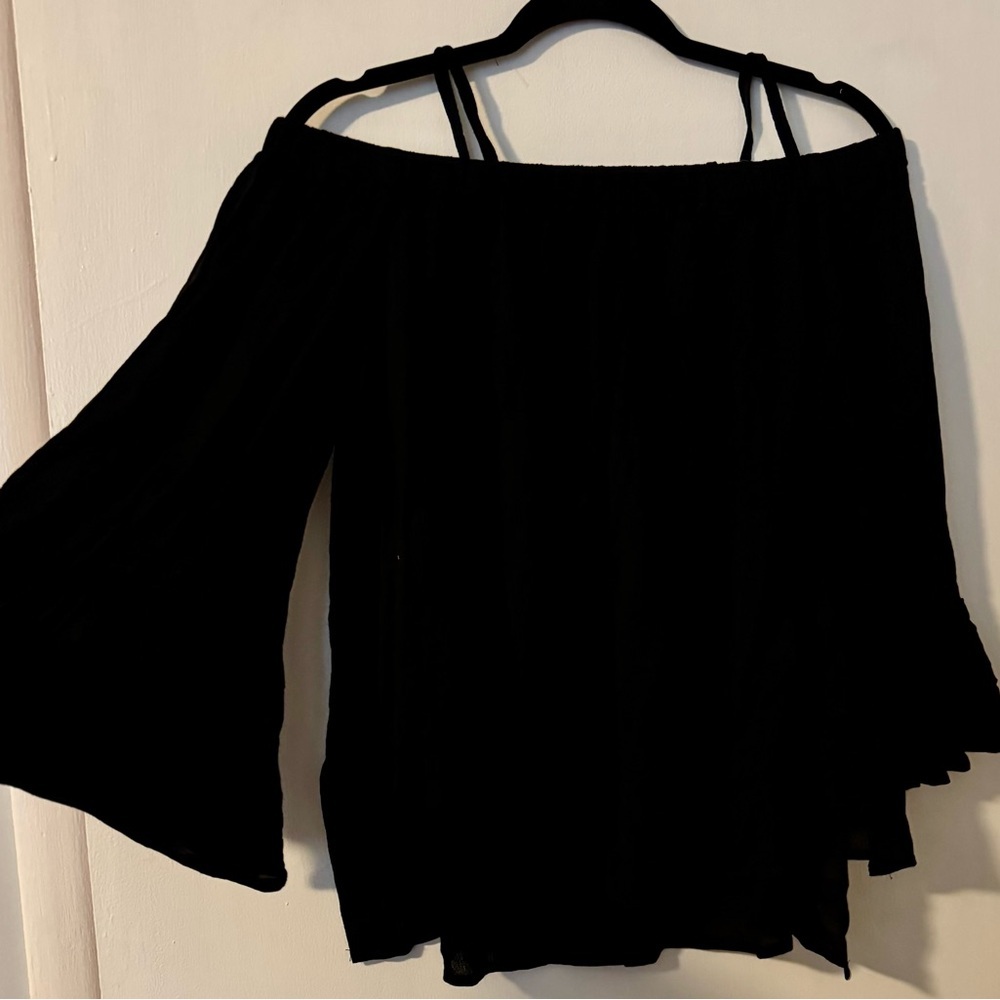 Chic Off-Shoulder Black Women's Blouse